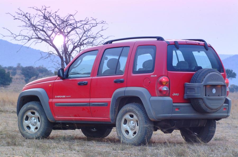  Jeep Cherokee 2002 года  (фото 111 из 130)